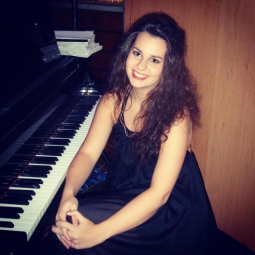 margarita stoeva (piano)